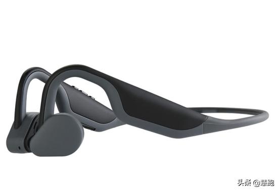 耐克阿迪达斯为什么越来越便宜,耐克阿迪质量低价格高不耐穿