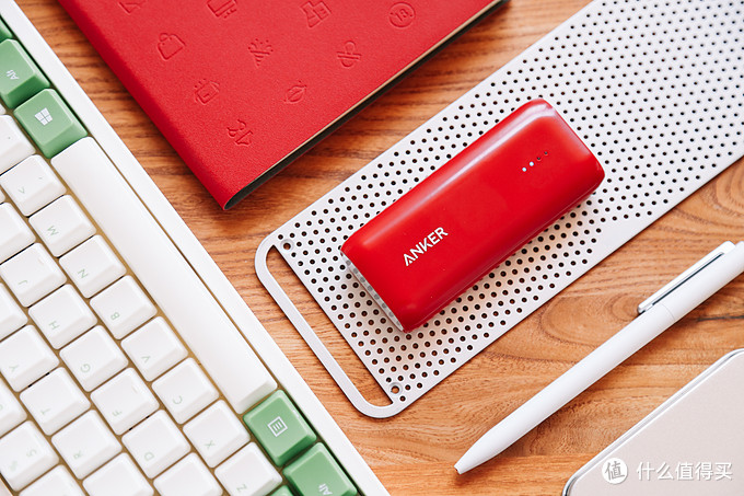 iphone无线充电适用哪些型号,iphone数据线和充电头推荐