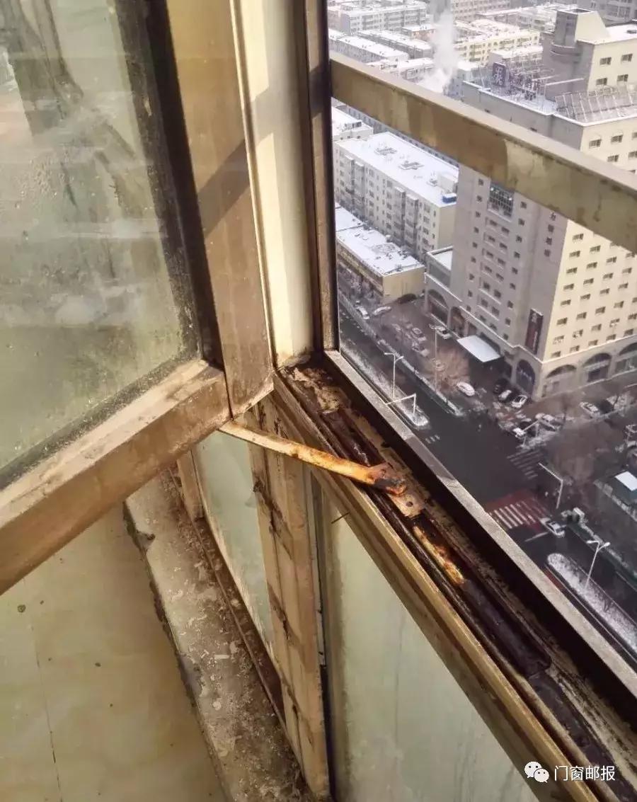 铝包木窗十大名牌,国内铝包木门窗十大名牌