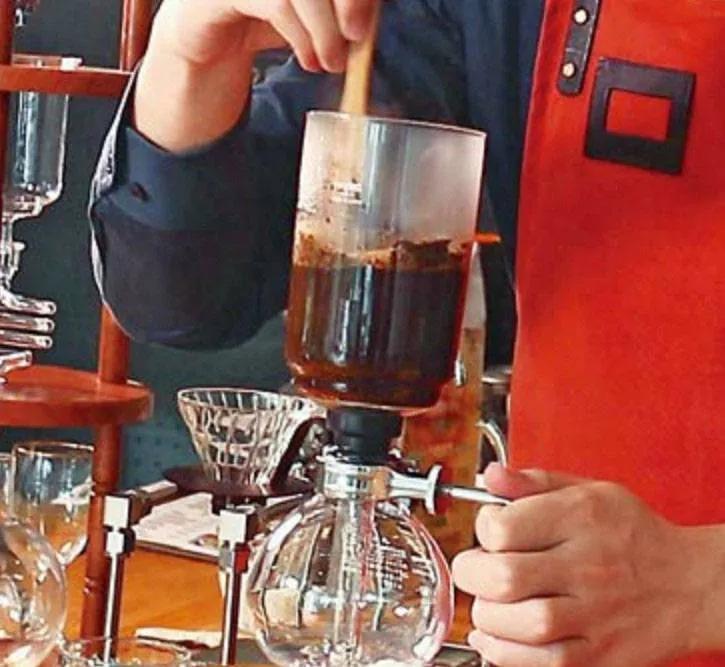 虹吸壶咖啡教学,虹吸壶手冲咖啡