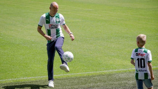 罗本19赛季,罗本落叶归根荷甲归来