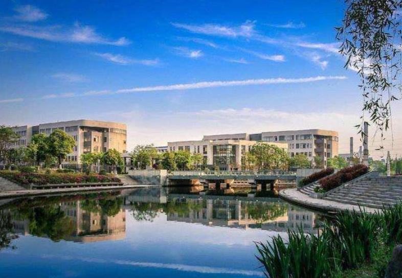 天津这所大学很“霸气”，虽然不是211院校，但就业却是一流