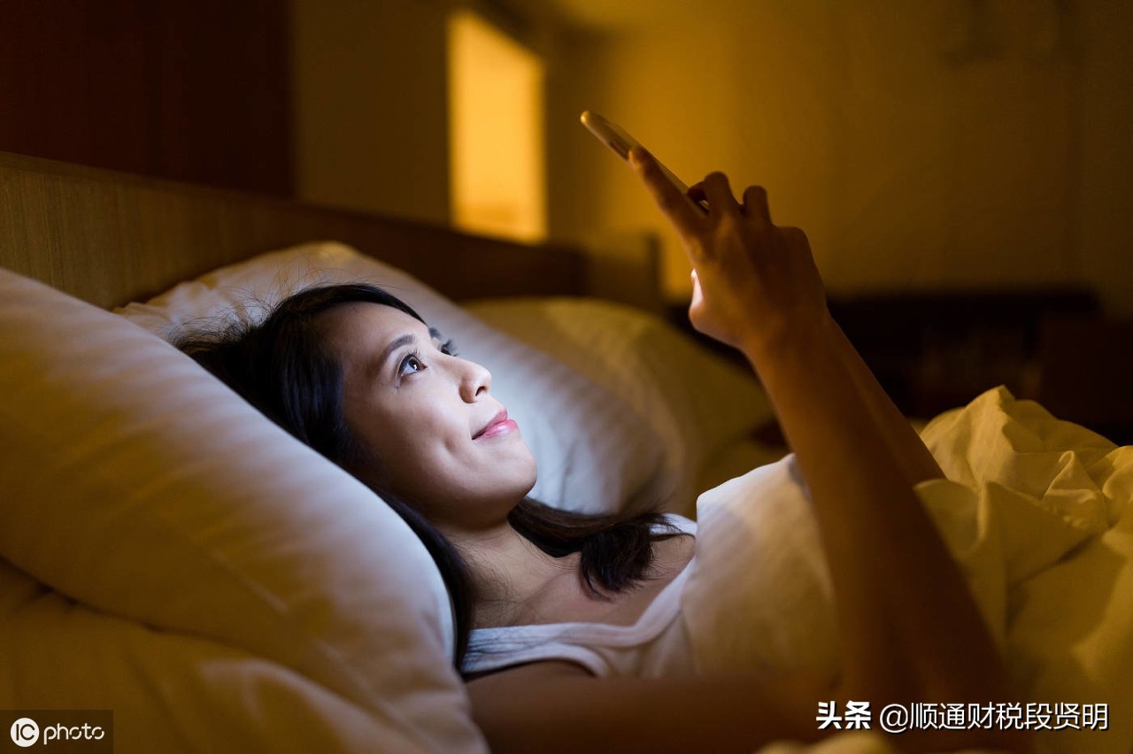 纳税人购进的旅客运输服务可抵扣,一般纳税人购进的货物无法开票