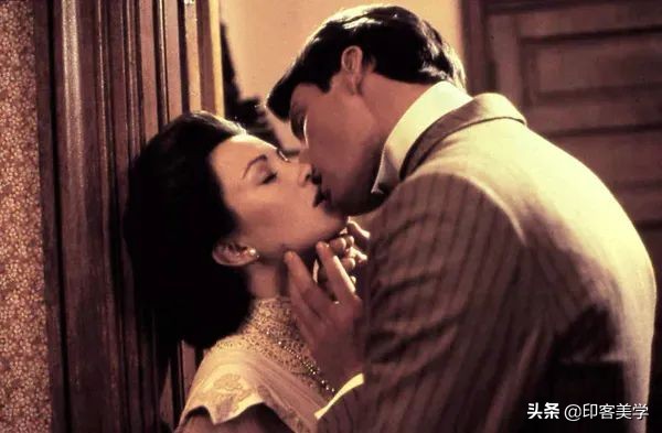 那些让你感觉脑洞被撕开的电影,十部平行时空的电影回到了原始