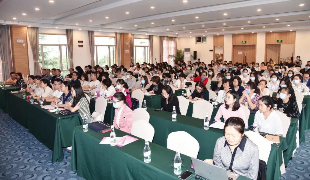 超声医师分会第三届委员会换届选举成立大会暨超声新技术的应用暨超声热点问题论坛学习班成功举办