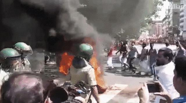 不敢来月经的女孩们丨看客