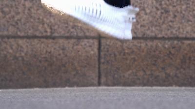 飞织潮感运动鞋,正品黑科技鞋