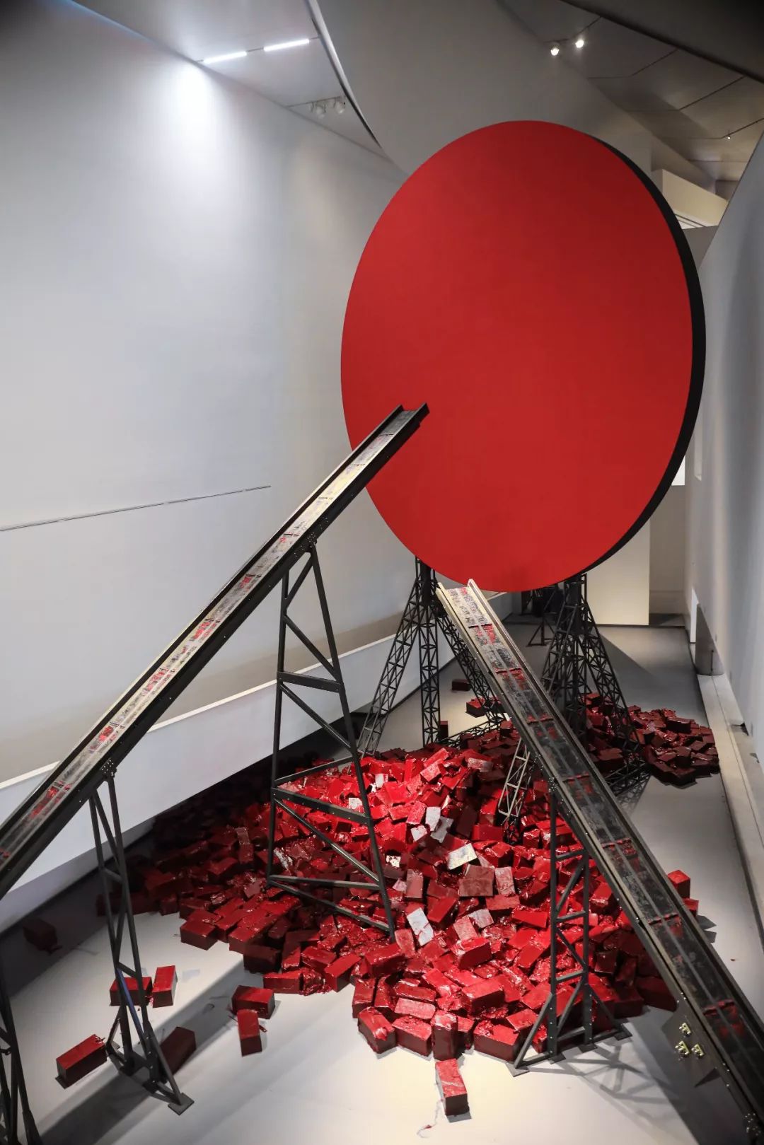 安尼施卡普尔北京,安尼施卡普尔三原色