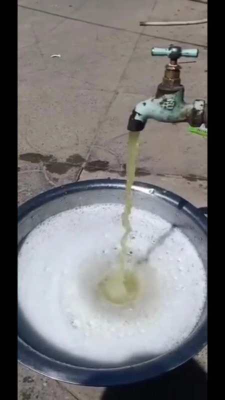 自来水龙头流黄水,自来水龙头流出黄水