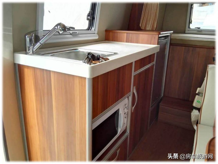 金旅考斯特房车感受,金旅考斯特房车火车版