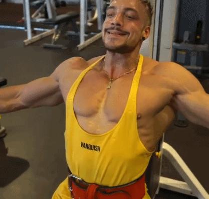 体脂率20%的身材男人,体脂率6%肌肉男