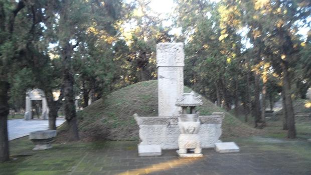 孔林是最大的氏族墓地吗,孔林各个时代的墓葬