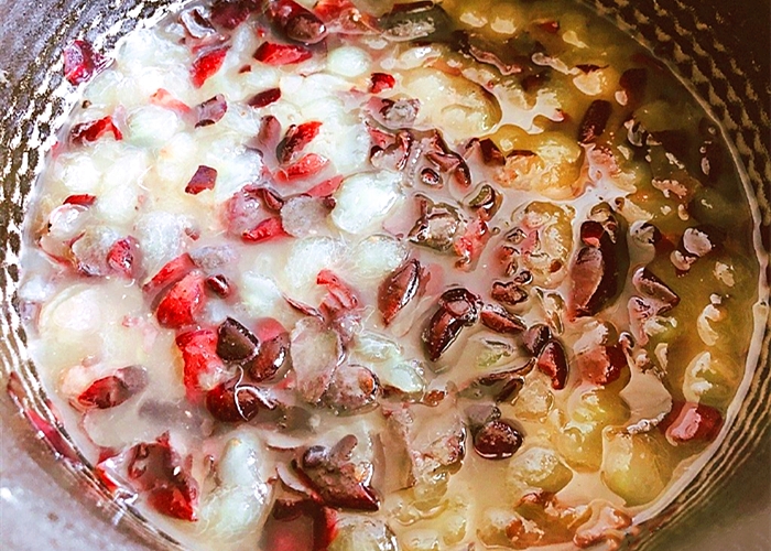 新鲜葡萄饮品的做法大全,新鲜的葡萄做葡萄酒的做法