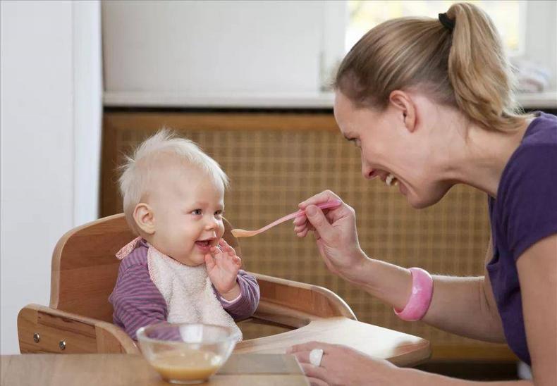 宝宝上火降温小妙招,冬天容易上火是什么原因怎么调理