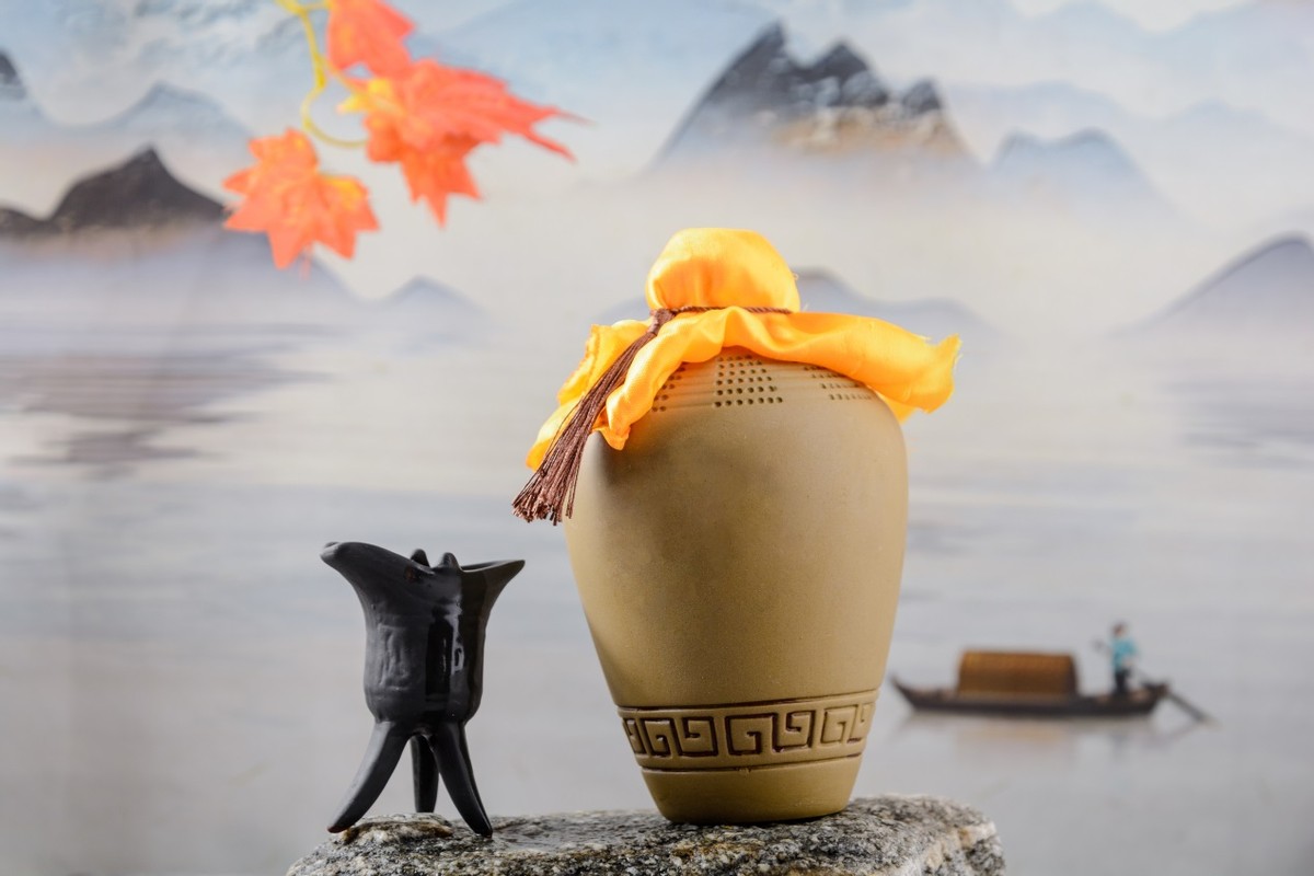 五粮液的贴牌酒那么多，到底怎么选才能买到货真价实的？