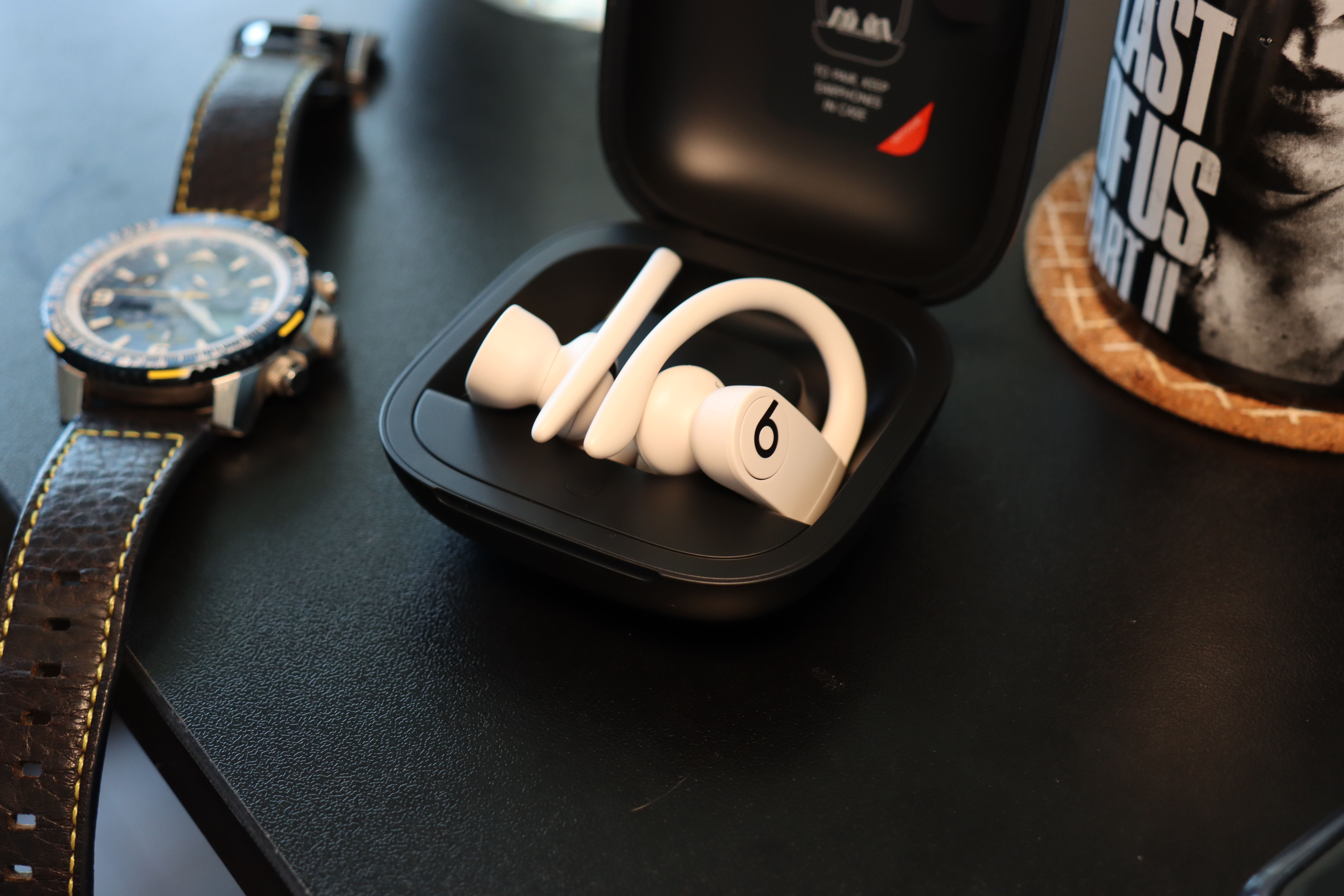 beatspowerbeatspro上手体验,beatspowerbeatspro沉浸式开箱