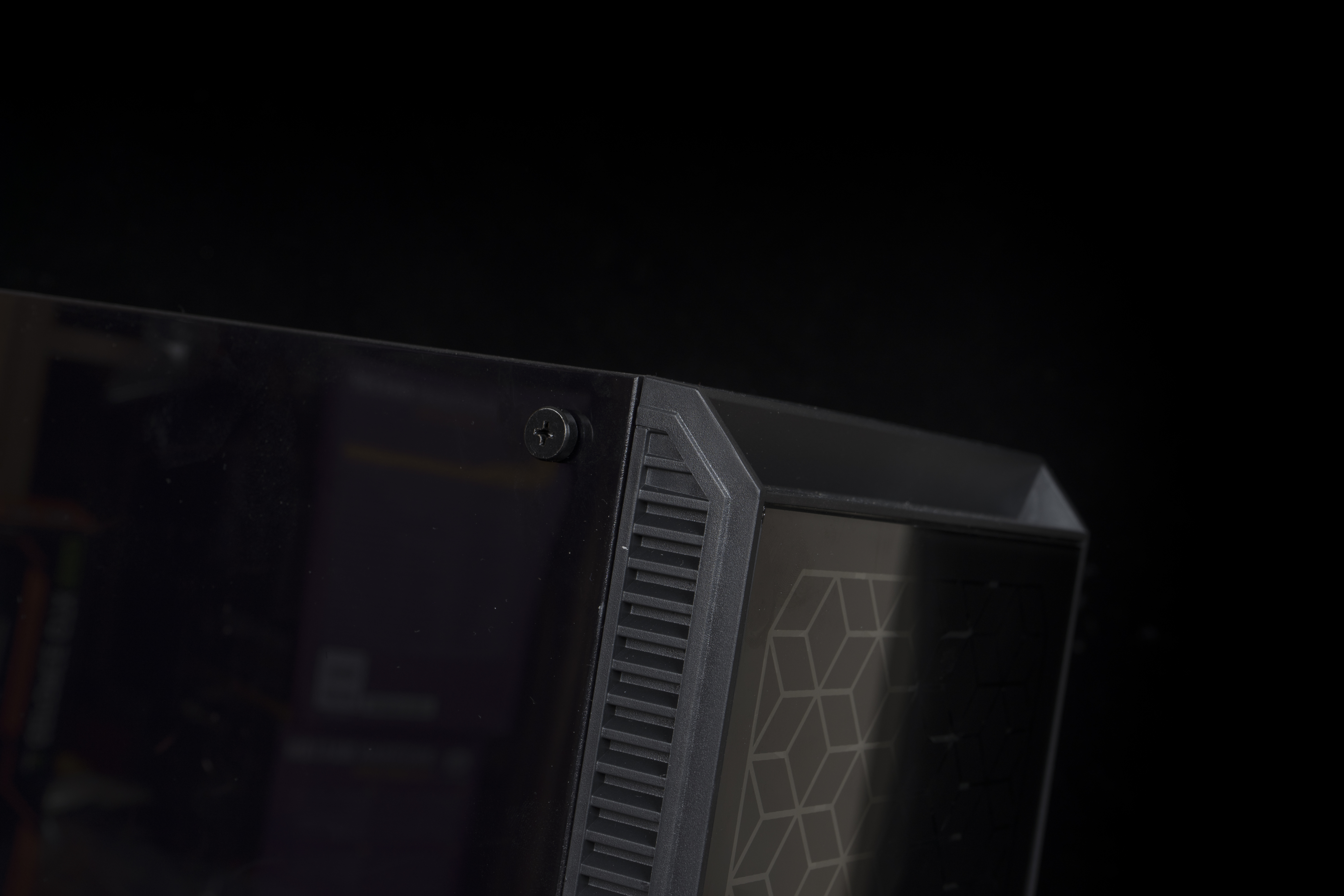 雷霆世纪复仇者v154怎么样,雷霆世纪复仇者电脑主机