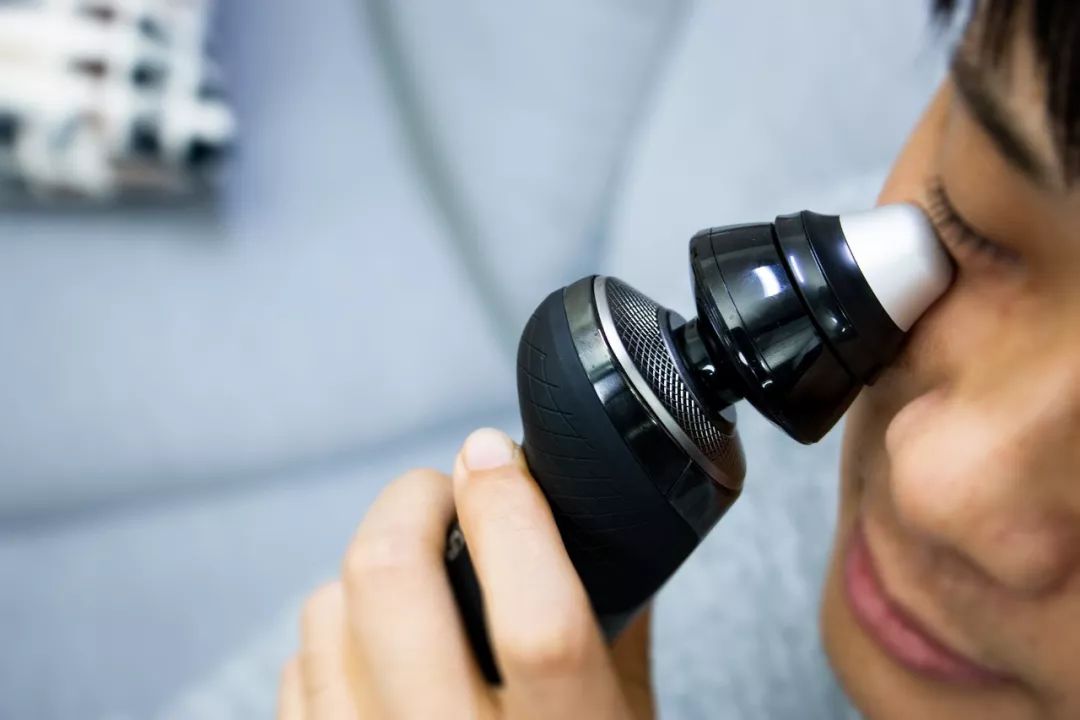 飞利浦s9000剃须刀刀头怎么拆开,飞利浦s9000剃须刀怎么连接蓝牙