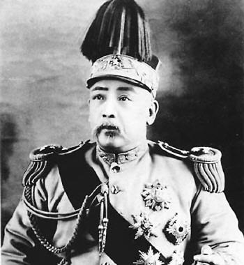 已是终身大总统，袁世凯为何还要当皇帝？