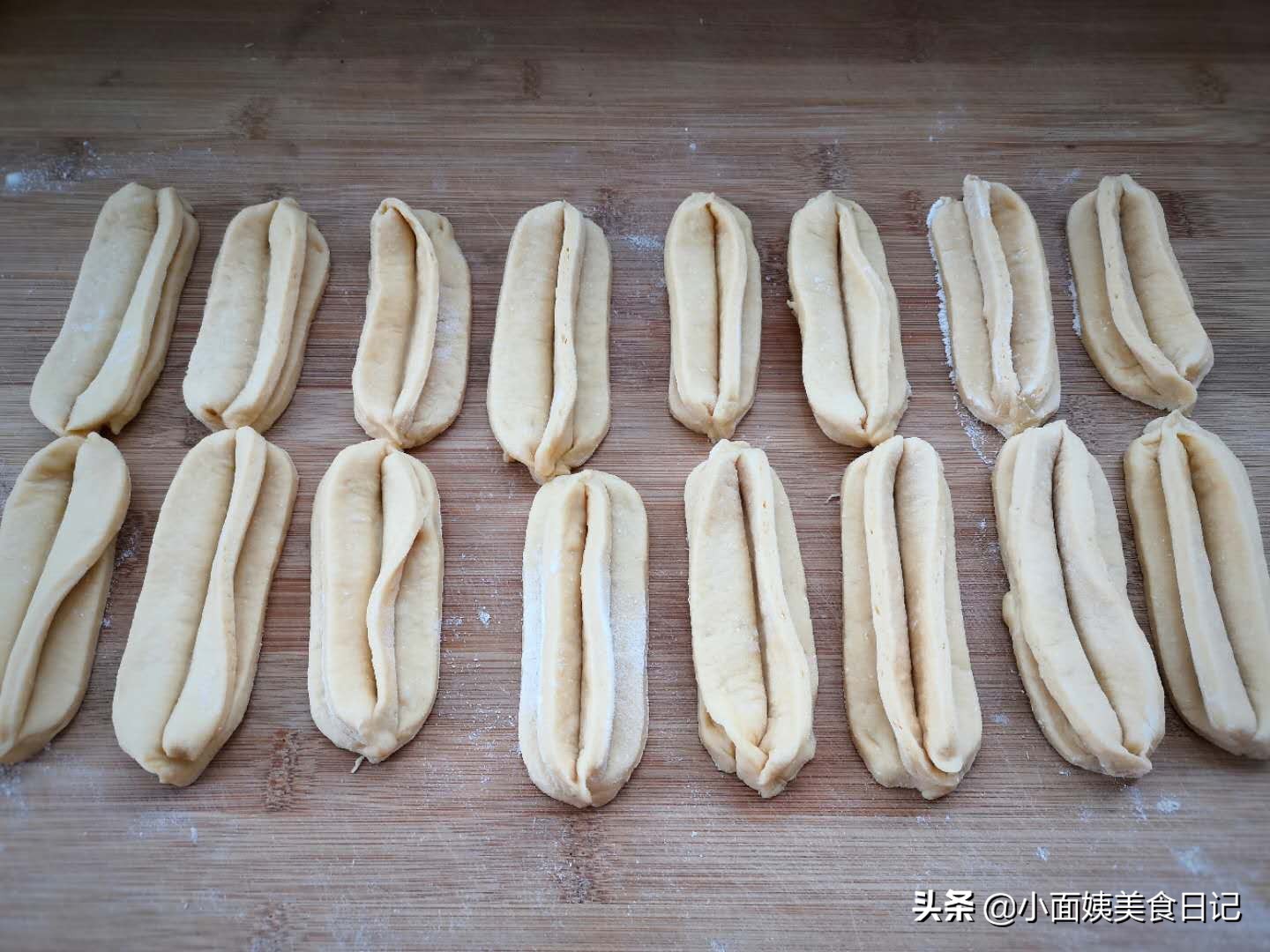 炸油条用泡打粉合法吗,油条精和泡打粉炸油条的配方