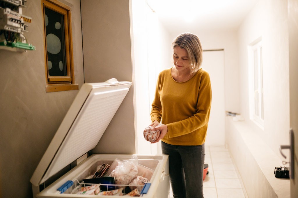 马克龙对法国骚乱的态度,法国50年来最严重骚乱的视频