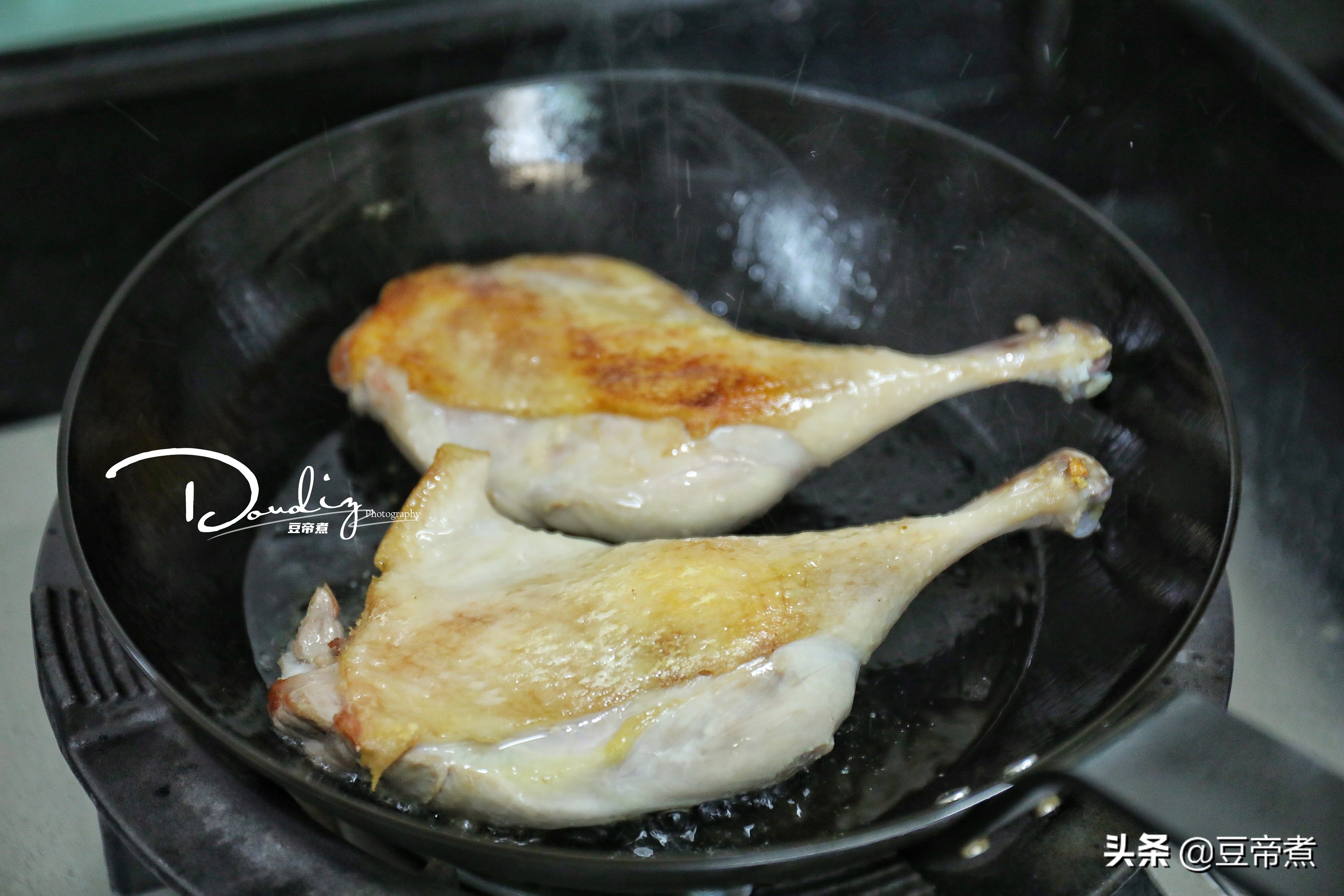 八十年代特色老盒饭,八零年代铁饭盒便当