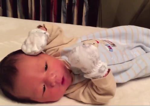 2-3个月宝宝生长发育问题,2个月宝宝生长发育缓慢怎么办