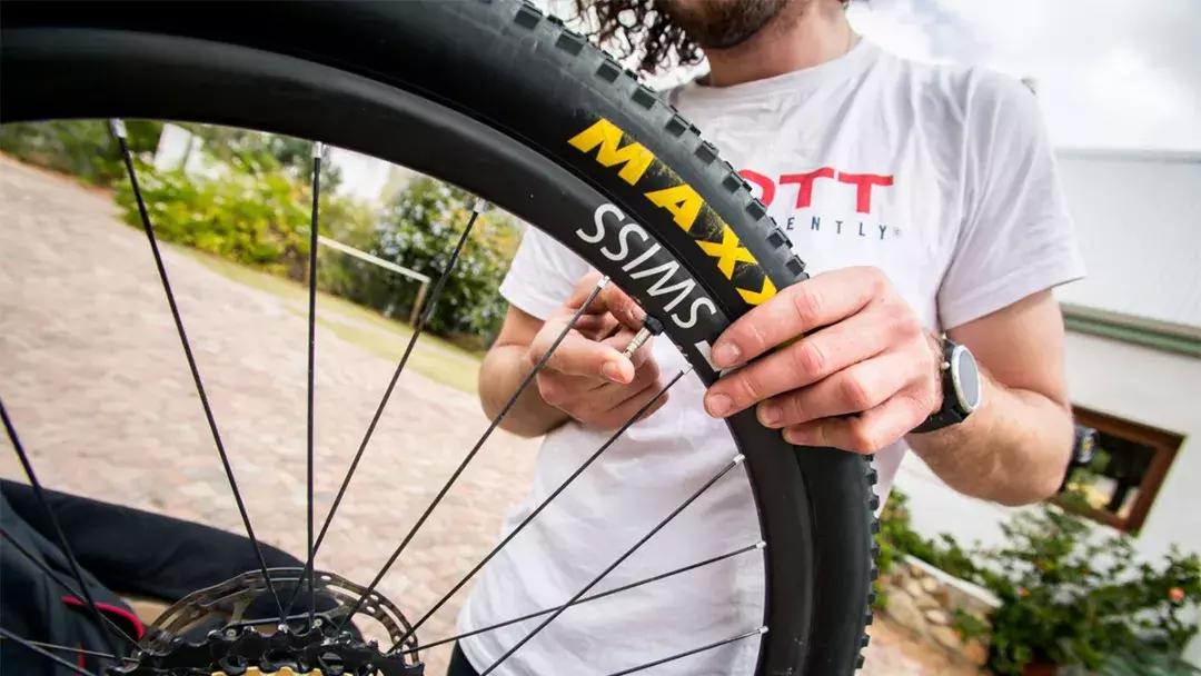 老司机课堂｜NINO*用御**技师教您如何打包山地车