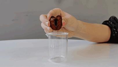 便宜哭！承包整个春节的年货大街，上海人家里快递收到爆仓