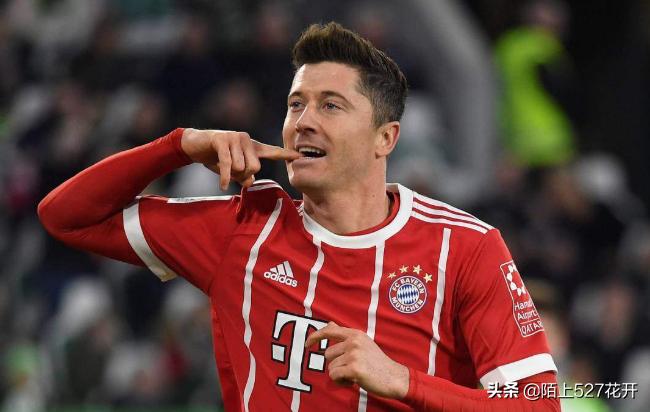 莱万拿过几次世界足球先生,莱万力压梅西蝉联世界足球先生