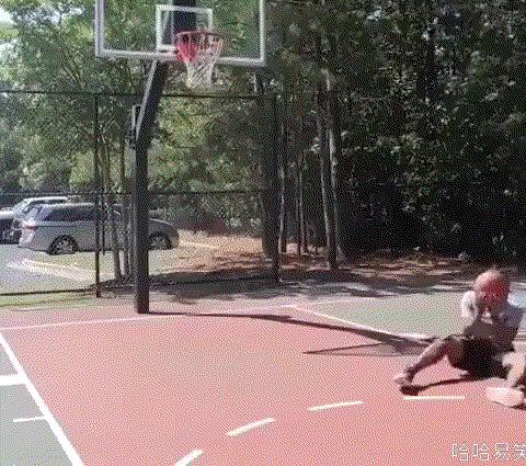 搞笑gif图来袭看一次笑一次,搞笑gif开心一刻