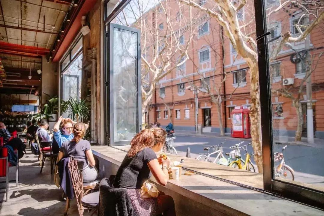 秋日魔都,秋日的上海街头