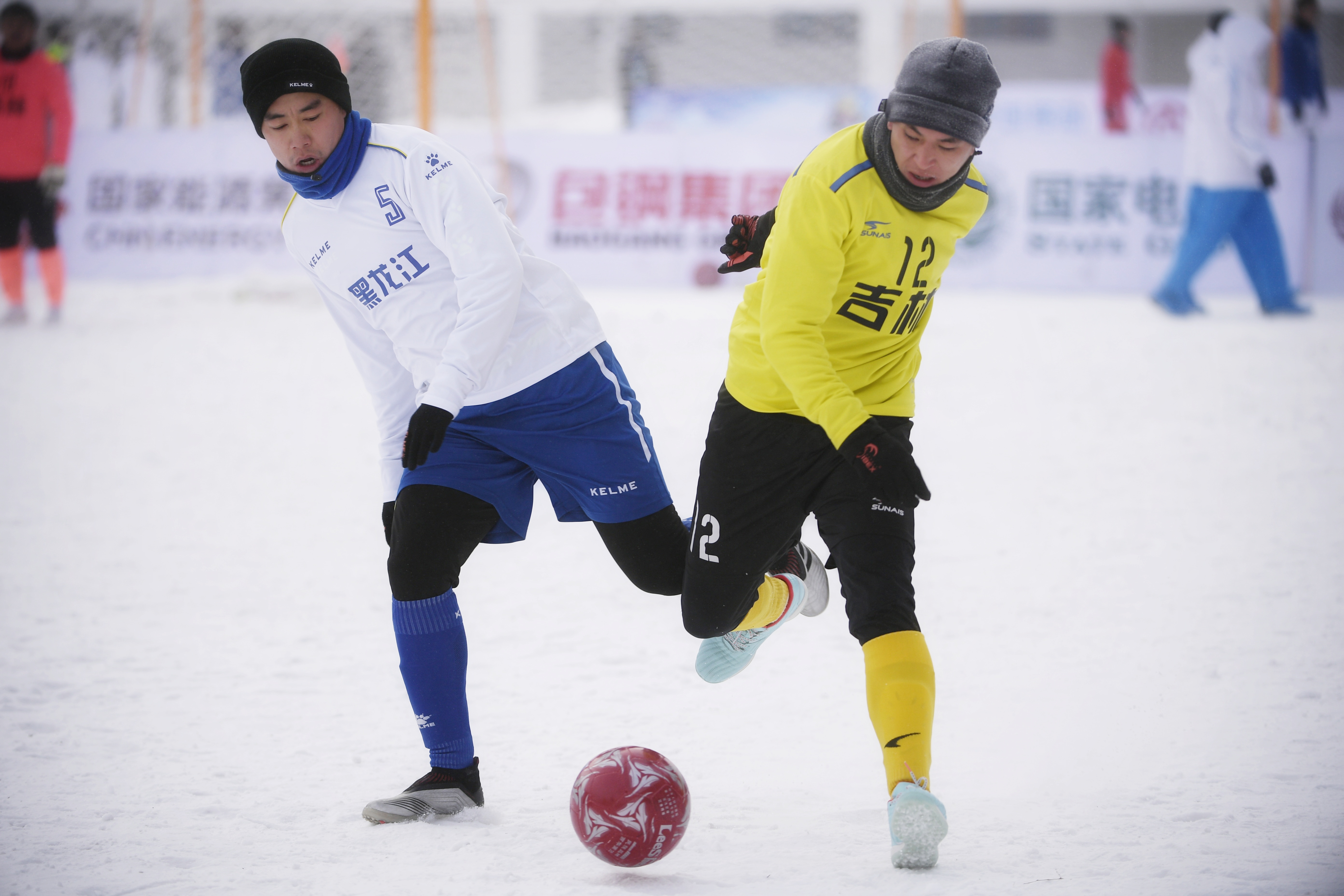 十四冬雪地足球,东北足球杜震宇