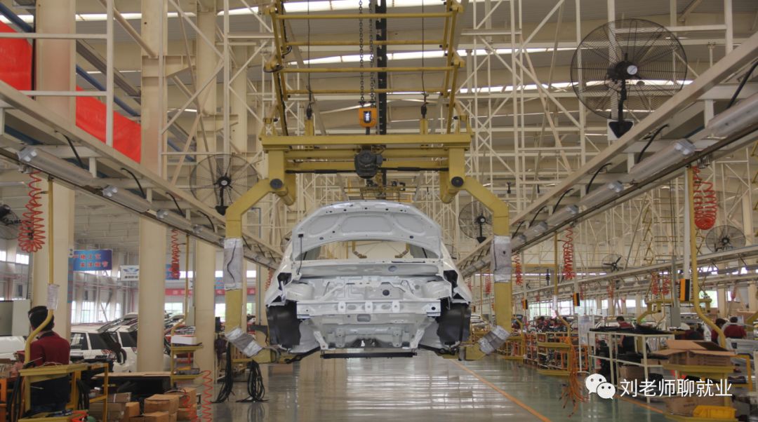 唐骏汽车哪个厂家出的,带你看单位