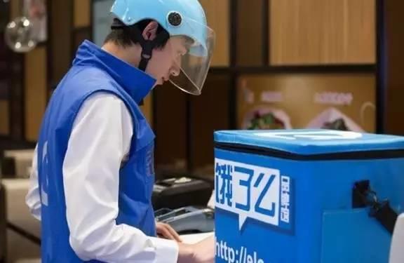 吾悦广场时代广场,成都吾悦广场开业多久了