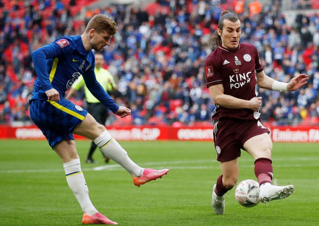 关公面前耍大刀不知天高地厚,关公面前耍大刀张飞