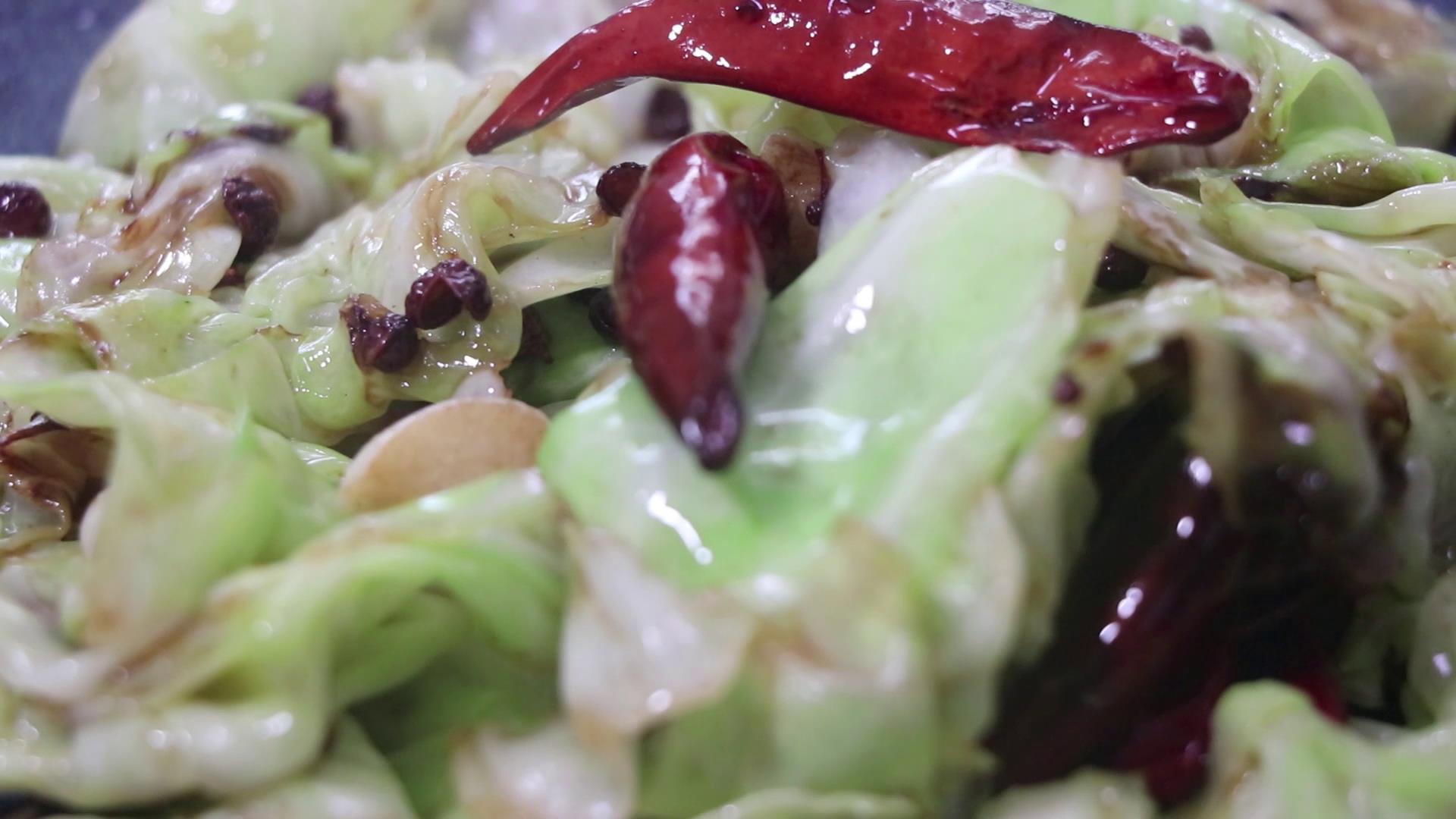 大头菜做法简单又好吃下饭,贵州黔西麻辣脆大头菜的做法视频