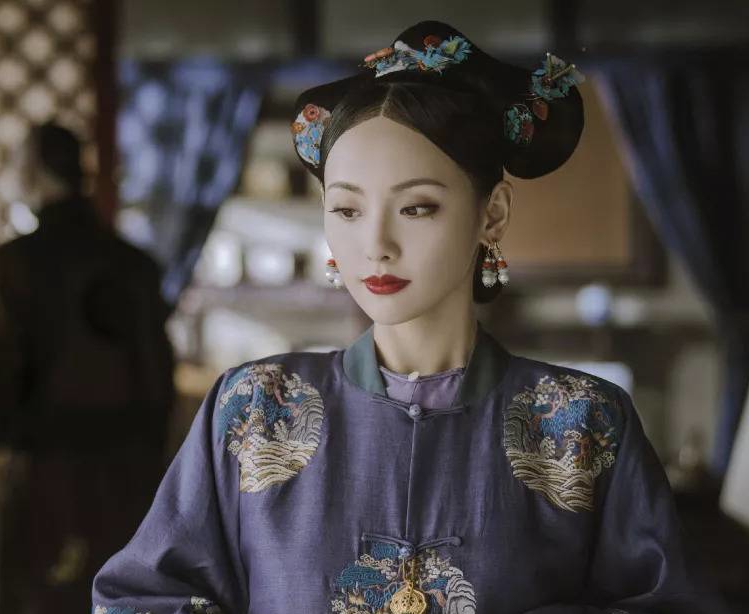 张嘉倪顺嫔黑色古装,张嘉倪顺嫔异域服装的视频