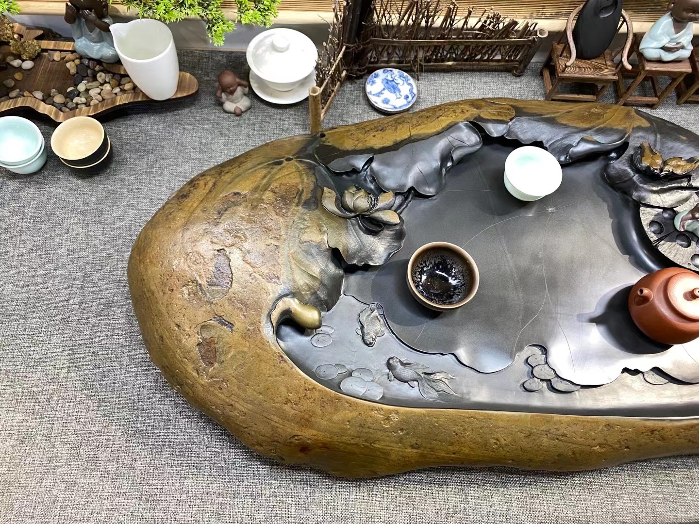 用石头雕茶盘,石头茶盘制作底下可养鱼