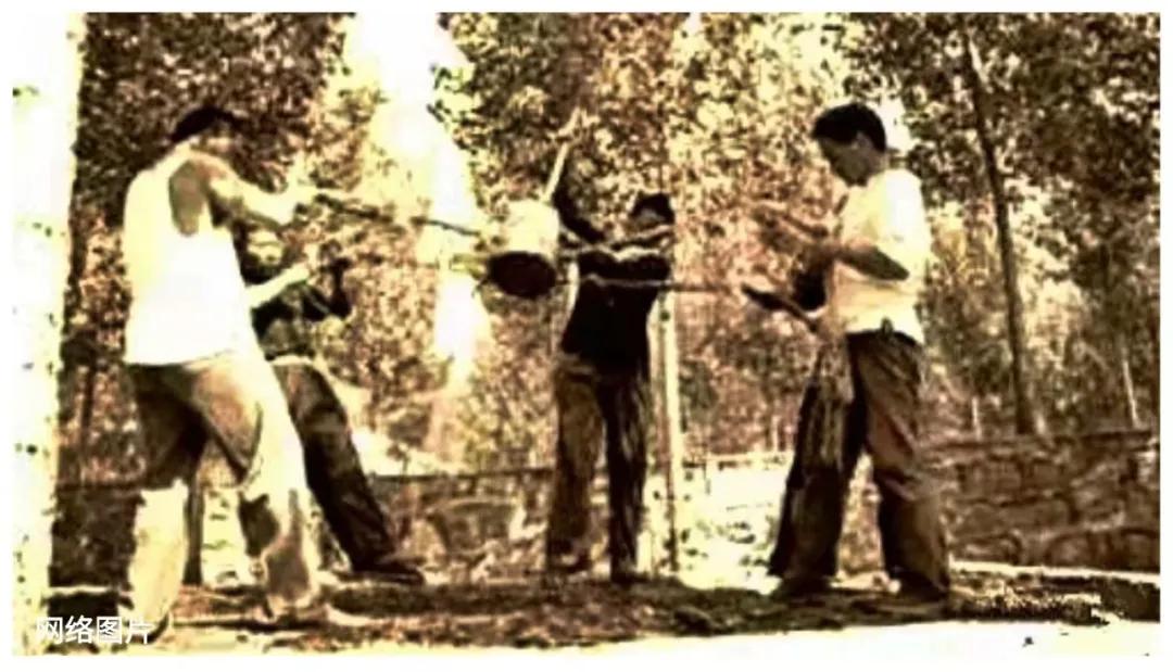 回忆乡村的老宅,70后的回忆农村盖房子