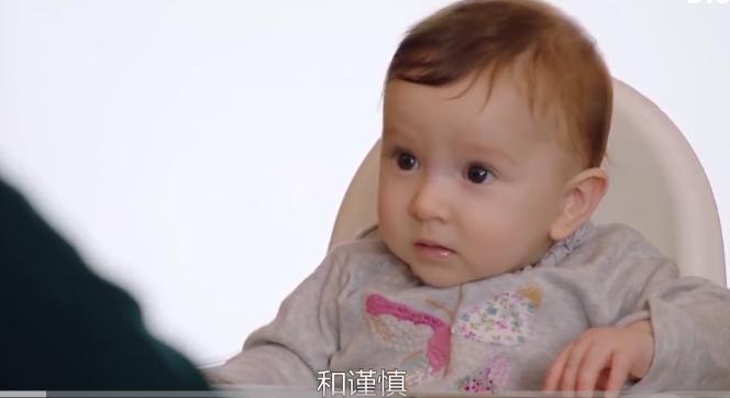 宝宝7个月就走路,担心以后O型腿?骨科医生教你3个方法自查