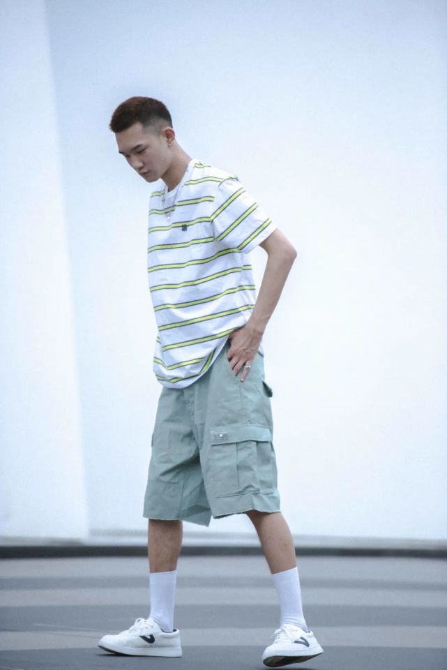 秘！陈冠希和神秘大佬一起拍的Vlog视频，深扒一下，手慢无