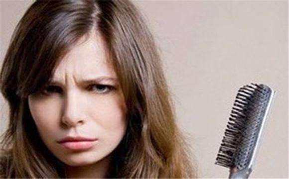 脱发掉发小窍门,脱发掉发秃顶不用慌试试这个方法