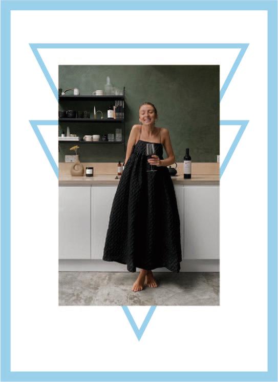 小仙女夏季减龄娃娃裙套装穿搭 (娃娃裙穿搭显瘦减龄)