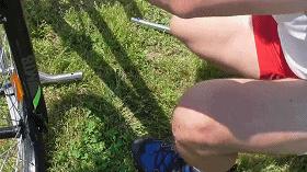 能让自行车下水“游泳”的神奇背包，解锁乘风破浪新玩法，太溜了