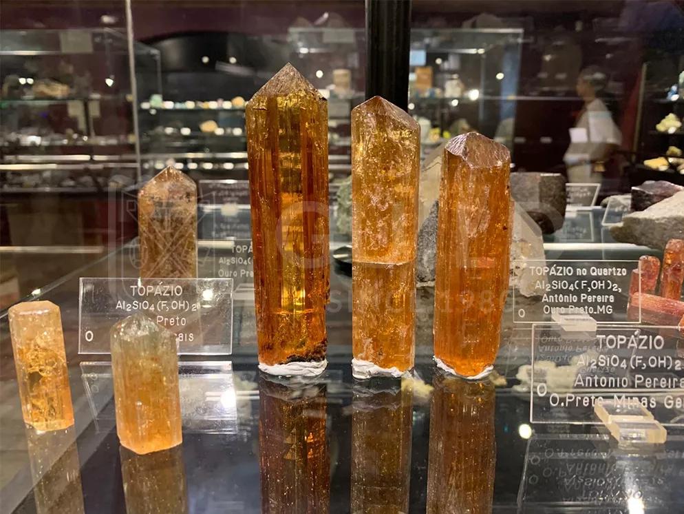 红色彩宝有哪些,红色彩宝都有哪几种