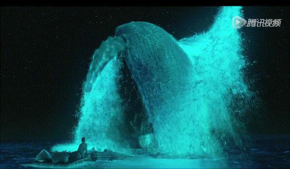 海滩再现绝美荧光海宛如蓝色星河,成都荧光海滩