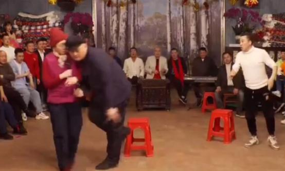 赵本山买私人飞机被罚款多少,赵本山小品卖飞机