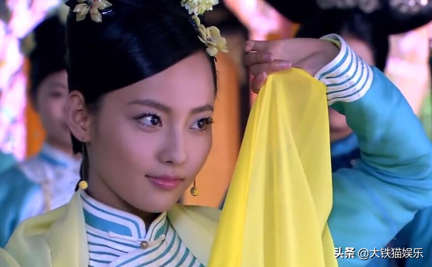 这4位女星太难了！被一位女配艳压不算啥，个个女配都吊打才尴尬