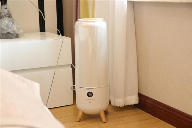 加湿器家用大容量无雾测评,小熊加湿器无雾